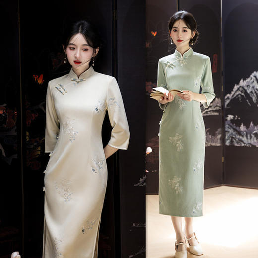 GX复古中国风麂皮绒绣花长款中袖旗袍2025秋新款年轻女士高级感旗袍 商品图0