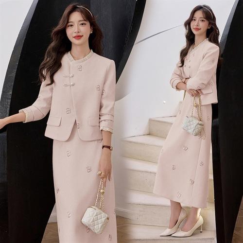 刺绣蝴蝶套装裙2025新款秋季气质减龄短外套半身裙两件套YJLY8618 商品图3