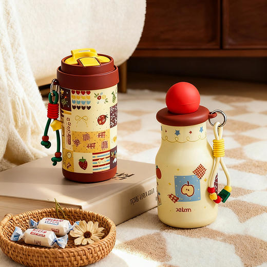 摩登主妇保温杯女生不锈钢杯子高颜值2025新款吸管水杯便携咖啡杯 商品图1