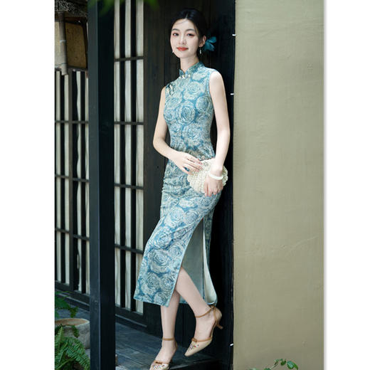 GX港风中式长款丝绒无袖旗袍2025秋新款年轻女士修身气质旗袍连衣裙 商品图2