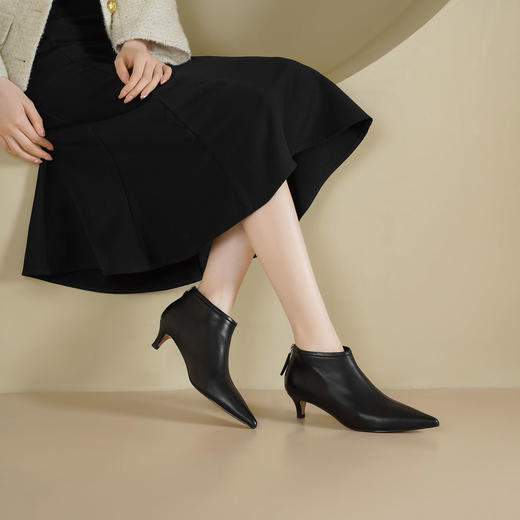 Westory2025年冬季胎牛尖头猫跟极简通勤百搭踝靴S25DS85861 商品图1