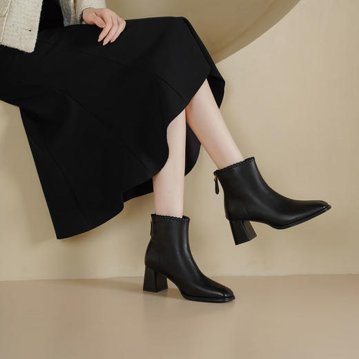 Westory2025年冬季方头粗跟羊皮简约百搭短靴S25DS85911 商品图1