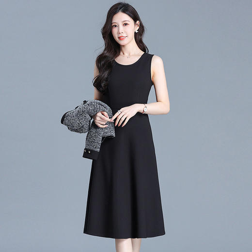 QYM 725014-Y小香风亮片短款外套搭黑色背心中长款连衣裙 商品图1