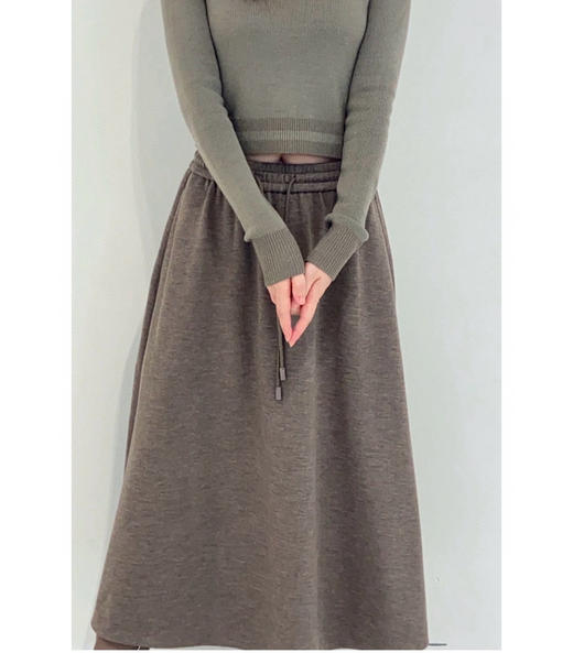 926-2 大爆款 小禾 羊毛牦牛绒混纺 针织布 大裙摆 氛围感半身裙 贼显瘦 商品图6