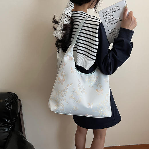 【敦煌新中式单肩包】敦煌新中式国风托特包女2026 新款夏时尚刺绣帆布单肩包休闲通勤腋下包 商品图1