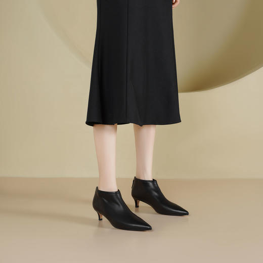 Westory2025年冬季胎牛尖头猫跟极简通勤百搭踝靴S25DS85861 商品图7