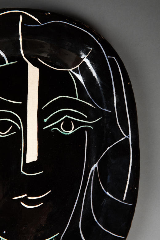 独角鹿西洋古董1953年代西班牙艺术巨匠毕加索与法国Madoura工坊合作出品限量装饰陶盘「Visage Au Collier (A.R.220) 戴项链的面庞 220」 商品图3
