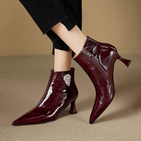 【预售5天】精致时尚秋冬软皮尖头瘦瘦靴新款细跟女靴子焦糖色高跟短靴女MBJR&5610