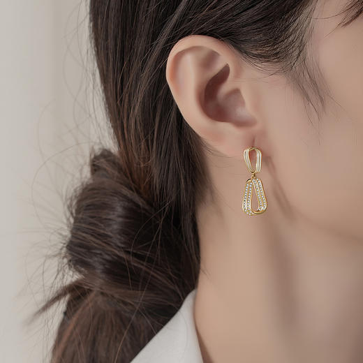 Winy S925 舞动奇迹 耳饰 金色合成立方氧化锆耳钉 滴胶工艺时尚百搭女款 商品图4