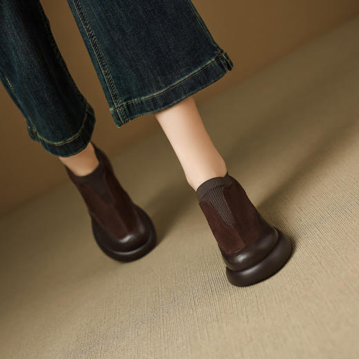 【预售5天】英伦风厚底防水台小皮鞋粗跟乐福鞋新款秋季高跟圆头单鞋168XY&1681401 商品图3