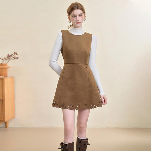 西遇复古柔雾感麂皮背心裙女秋季镂空花边收腰显瘦连衣裙短裙V3455240 商品图4