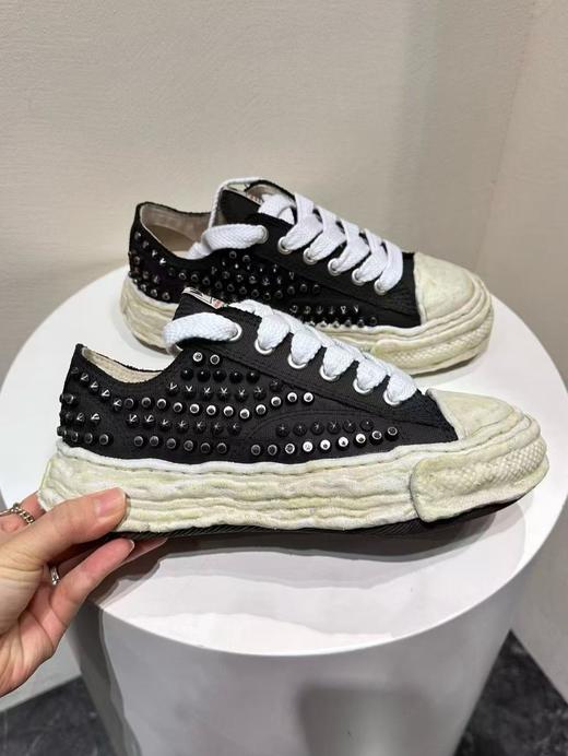 中性款铆钉运动鞋019 商品图0