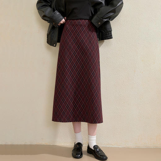 西遇复古棱格毛呢半身裙女秋季新款学院风高腰显瘦直筒中长裙V3355237/V3355195/V3355238 商品图2