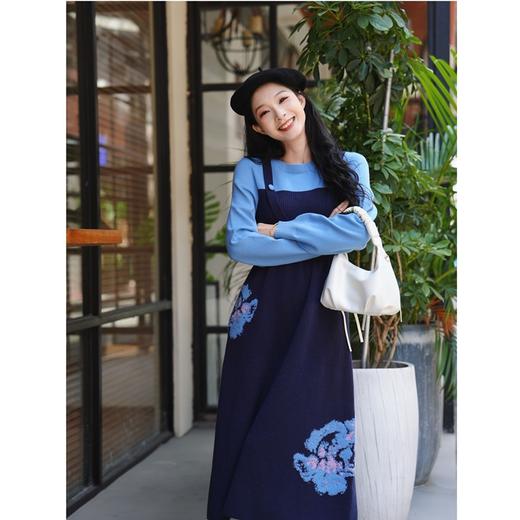 两三事默染时分新款时尚洋气百搭女装秋季针织连衣裙 商品图3