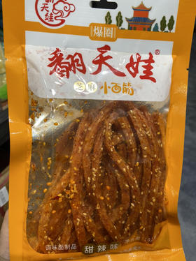 翻天娃爆圈香辣小面筋101g