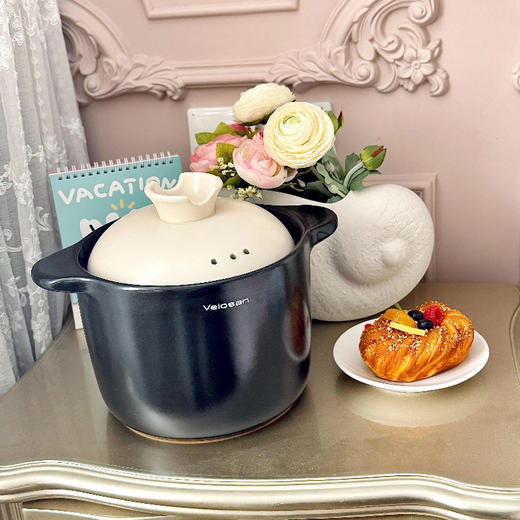 温仑山Velosan 砂锅煲 2.5L/⁥4L可选 进口高岭土+澳洲进口锂辉石；加厚锅体耐用锅身，‭耐热0°C~‏450°C；​质地稠密光滑坚硬；明火/‫电陶炉/烤箱可用 商品图9