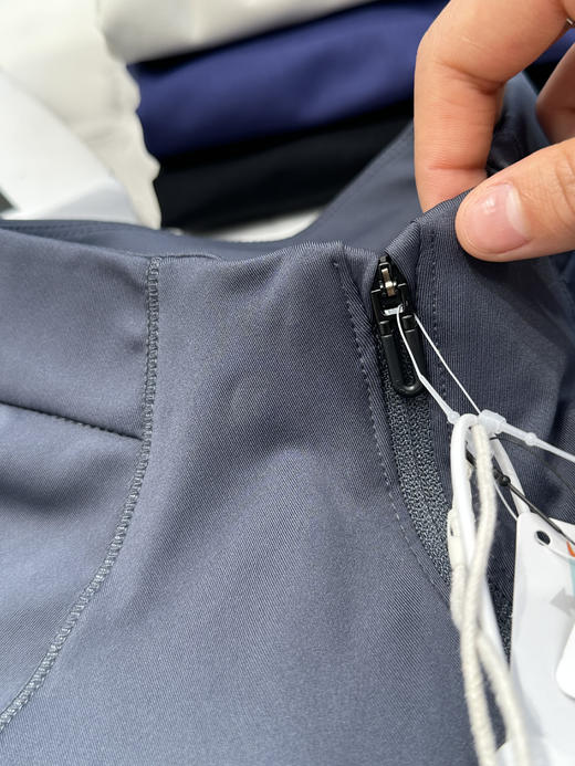 【PAMPA&POP重磅款】口碑超好👍品质超高🔥👊【迪家情侣款半拉链长袖运动衫】  ✅可休闲、可运动、可商务！单穿或者做内搭都很百搭！  ⚠️六个尺码，男女同款，最大可穿200斤❗️ 商品图6