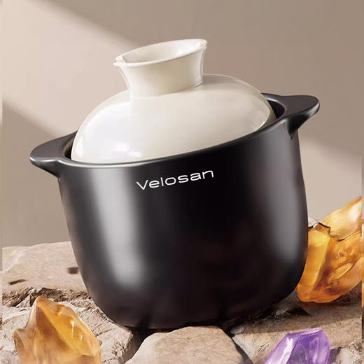 温仑山Velosan 砂锅煲 2.5L/⁥4L可选 进口高岭土+澳洲进口锂辉石；加厚锅体耐用锅身，‭耐热0°C~‏450°C；​质地稠密光滑坚硬；明火/‫电陶炉/烤箱可用 商品图1