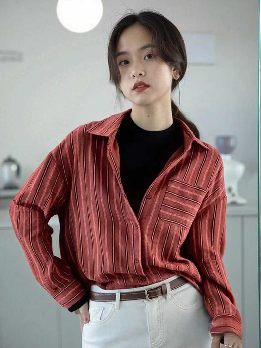 【秋新品】古泥7771红色条纹秋季侧开叉单件衬衫-喜出 商品图0