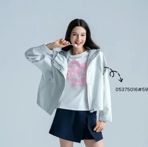佐丹奴25年新款女装防泼水外套05375016 商品图2