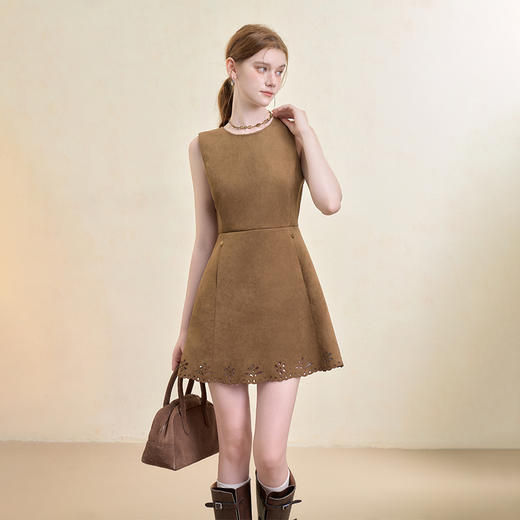 西遇复古柔雾感麂皮背心裙女秋季镂空花边收腰显瘦连衣裙短裙V3455240 商品图2