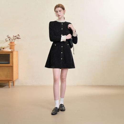 法式优雅小香风木耳边袖连衣裙女早春赫本千金风钉珠领连衣裙V4243204 商品图1