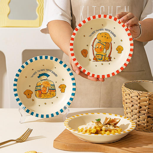 摩登主妇星星人餐具盘子家用乔迁礼物仪式感早餐盘可爱甜品水果盘 商品图0