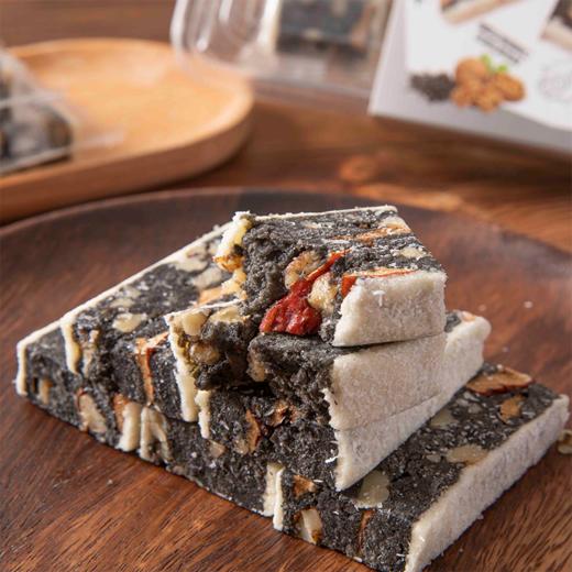 【五黑核桃奶酥】五种黑色谷物+核桃仁！香甜软糯，甜中夹脆，厚实有料！口感丰富，不黏牙不掉渣 ，营养又美味 ！ 商品图4