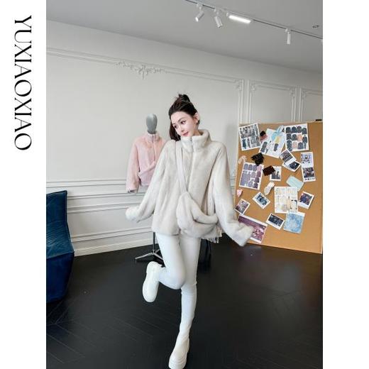 余潇潇【温柔雪堡】轻奢丹麦水貂毛定染半抽刀立领拉链宽松皮草外套 商品图4