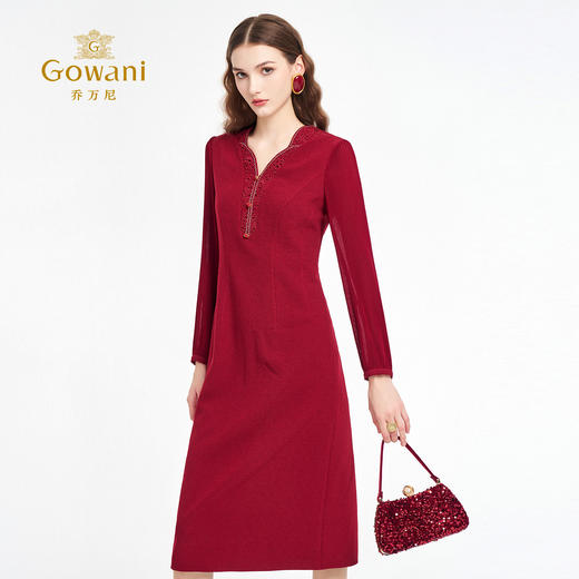 乔万尼2025秋新品高级宴会红装收腰V领连衣裙ED3E311 商品图1