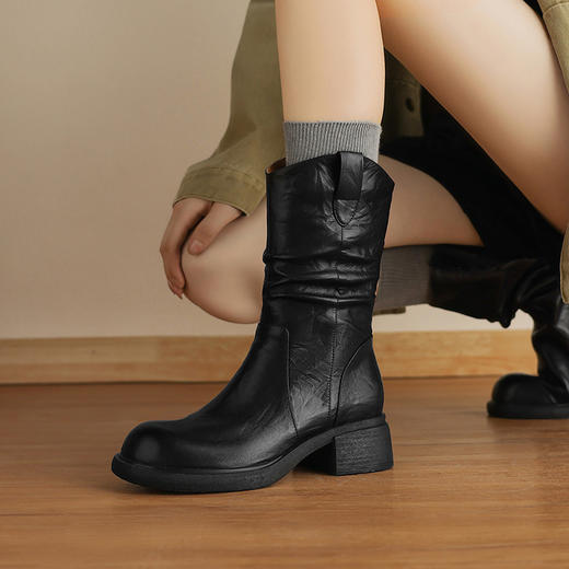 【预售5天】复古圆头美拉德褶皱，堆堆靴真皮V口显瘦中筒骑士靴LD&7505 商品图4