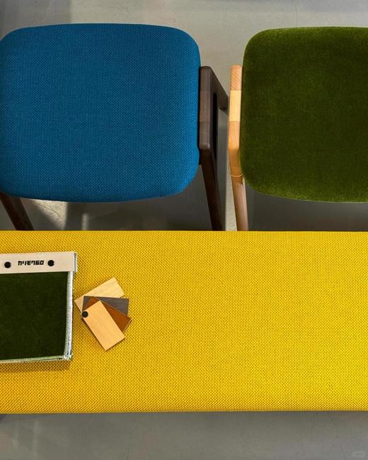 现货日本进口Karimoku60日式复古简约实木换鞋凳梳妆凳餐凳可堆叠 商品图5