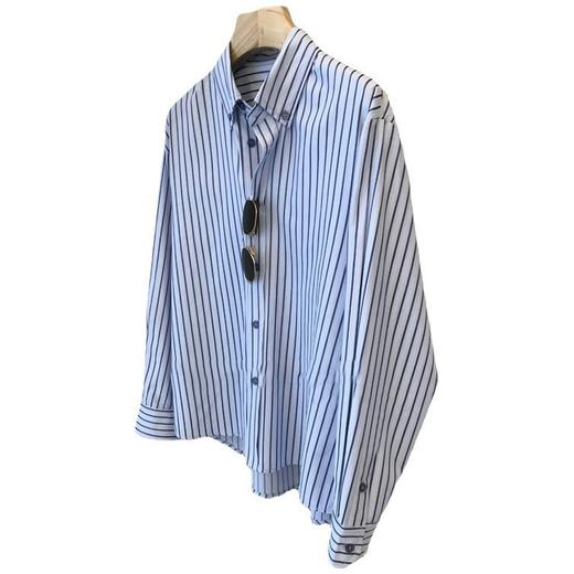 【断码清仓，无退换】春夏必入百搭单品！2025复古竖条显瘦~高品质可通勤休闲翻领长袖衬衫女款！ 商品图4