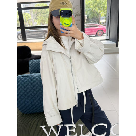 2509413   LU 女外套，25新款 休闲冲锋外套 商品图8