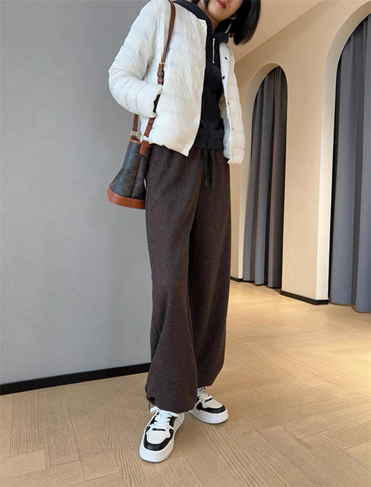 显瘦天花板！480g高定聚酯羊毛！ 两穿神裤~！软糯宽松直筒/束脚裤 商品图8