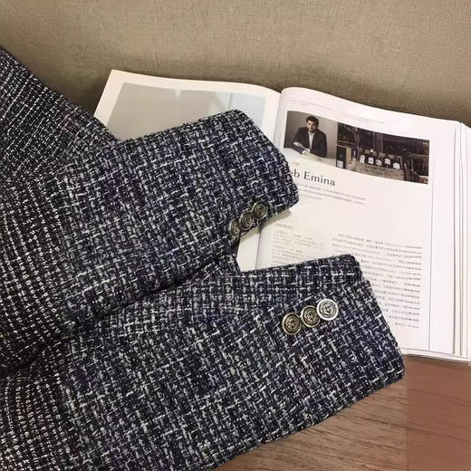 【断码清仓 无退换】太美了 ，颜值天花板！！2025拼牛仔布显瘦小香粗花呢编织短外套女 商品图3