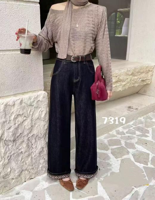 【爆款牛仔】2025秋季新品～7319两穿可卷边重工刺绣裤口单宁蓝牛仔直筒裤-喜出 商品图2