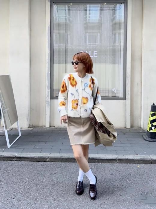 一眼爱上~Fabr*刺绣嵌花圆领针织开衫 商品图13