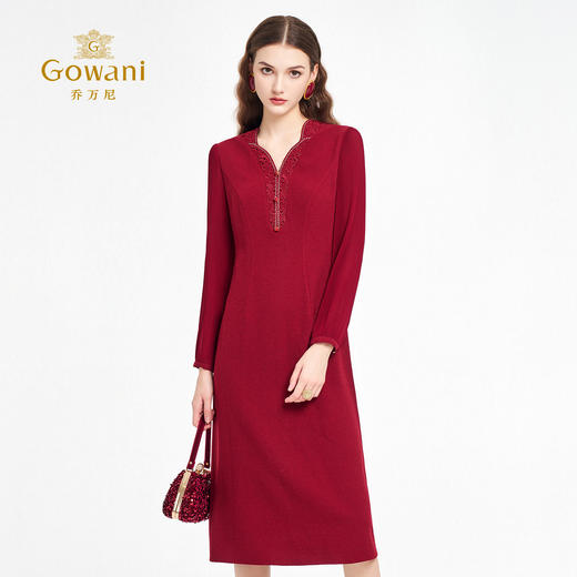 乔万尼2025秋新品高级宴会红装收腰V领连衣裙ED3E311 商品图2