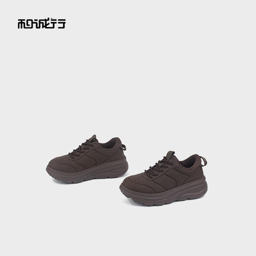 和诚行2025秋季新款时尚百搭厚底男式休闲鞋0551258 商品图3