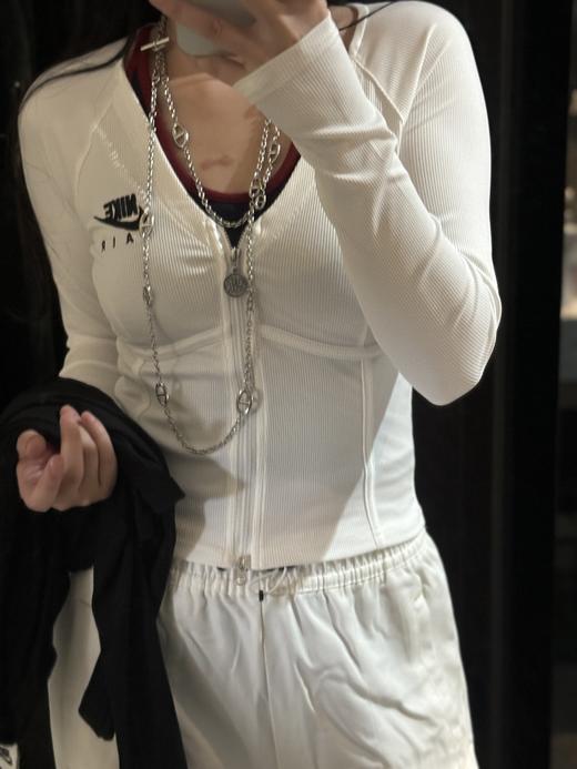 N&K女子修身V领拉链长袖针织衫秋季显瘦紧身鱼骨上衣 商品图11