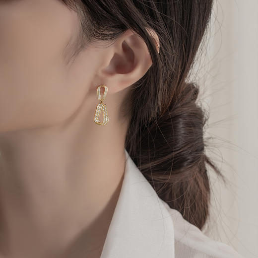 Winy S925 舞动奇迹 耳饰 金色合成立方氧化锆耳钉 滴胶工艺时尚百搭女款 商品图5