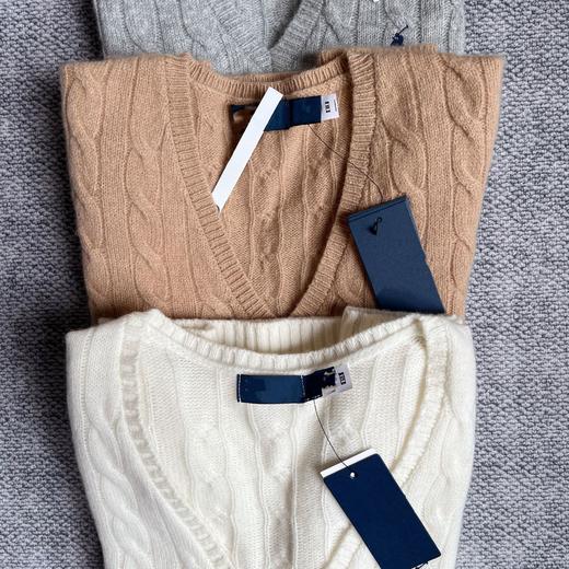 可扫码！2025拉夫小马V领毛衣绞花针织上衣80羊毛20羊绒显瘦百搭! 商品图1