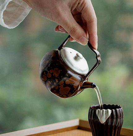 米马杂货 窑变八方提梁壶 陶瓷茶壶 古法工艺 约130ml 商品图1