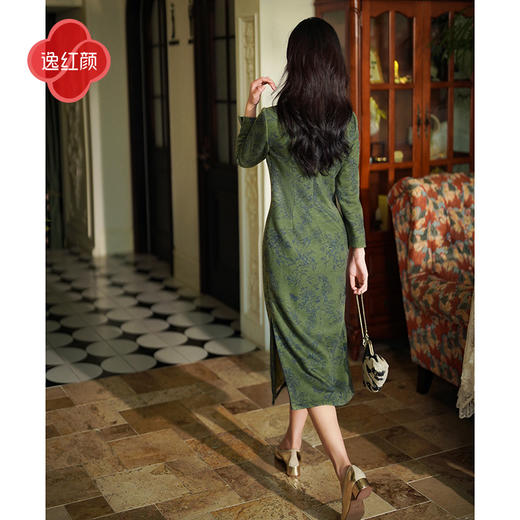 逸红颜诗婉2025冬新款加厚磨毛针织牡丹印花新中式日常素雅旗袍女 商品图3