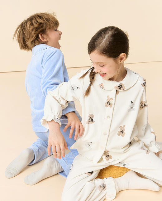 5楼 爱慕儿童绒绒萌宠家居服上衣  AK141K761 商品图1