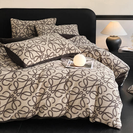 【仿羊绒牛奶绒四件套】仿羊绒牛奶绒床上四件套加厚加绒床品保暖毛绒床品 商品图9