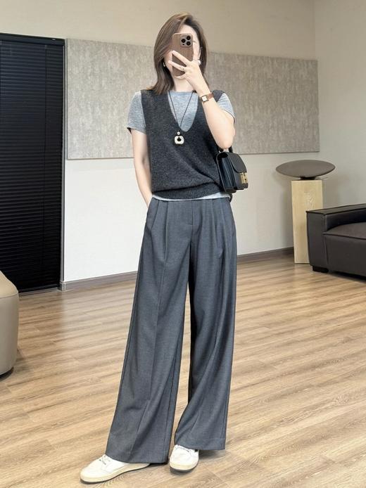 ma*e同款羊毛混纺深V领秋冬针织套头背心 商品图13