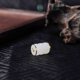 D18K和田玉吊坠-白玉转运筒16*10
