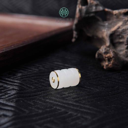D18K和田玉吊坠-白玉转运筒16*10 商品图0
